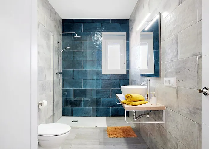 Alvaro * كونيل ذي لا فرونتيرا